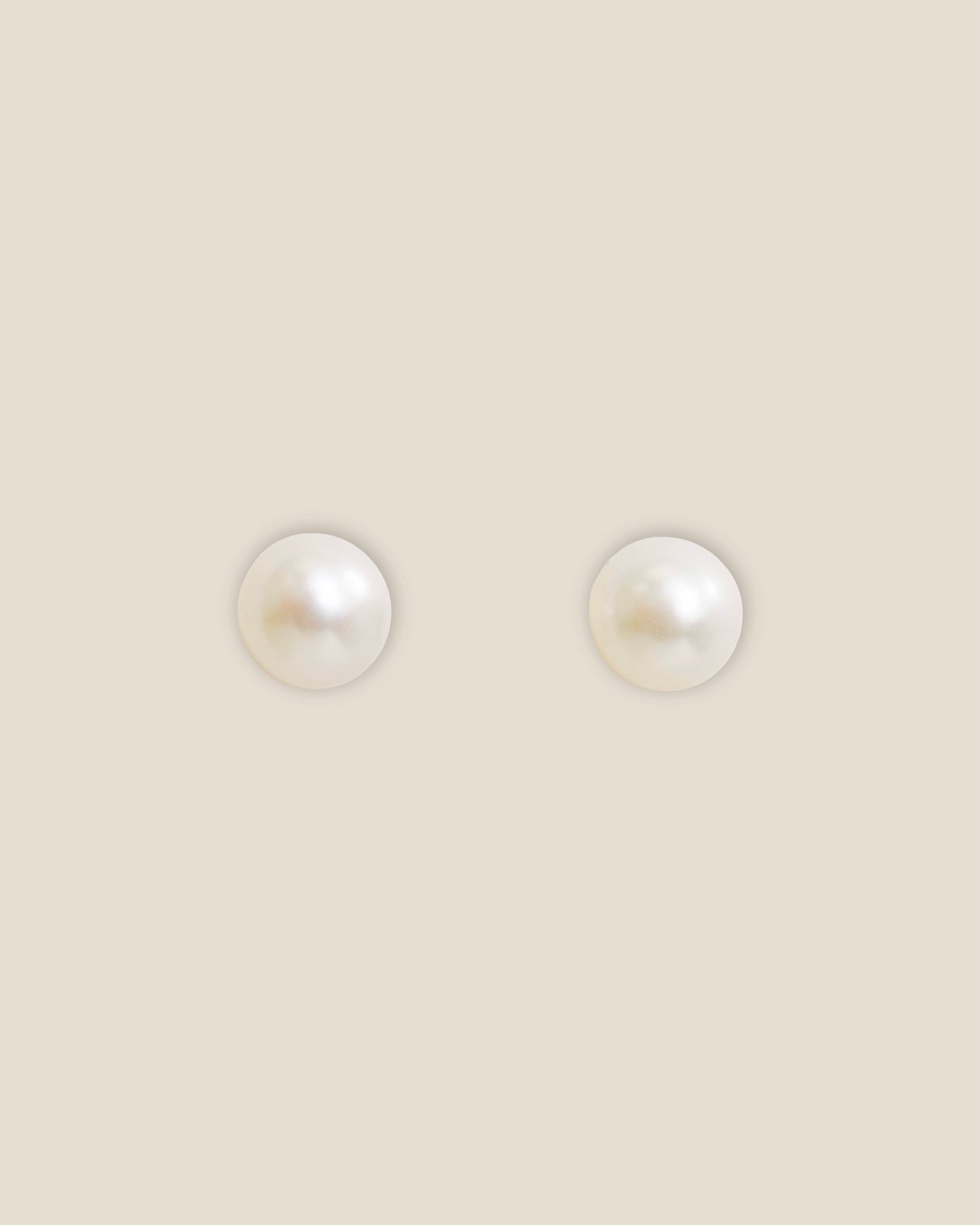 Olivia Pearl Studs