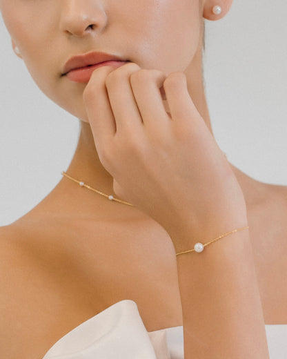 Grace Solitaire Pearl Bracelet