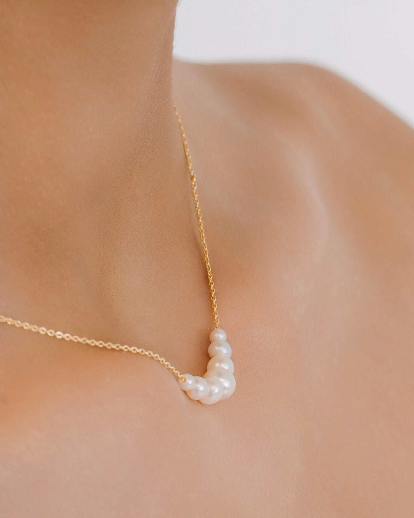 Violet Floating Pearl Necklace